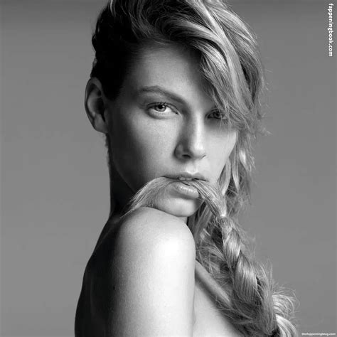 angela lindvall nude|Angela Lindvall Nude Photo Collection